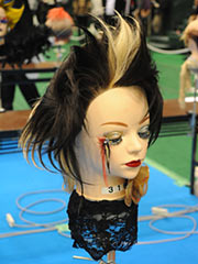 理容部門チャレンジアートヘア金賞(前2)