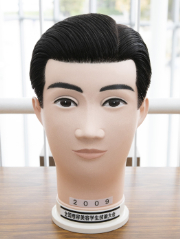 理容部門ミディアムカット金賞（前）